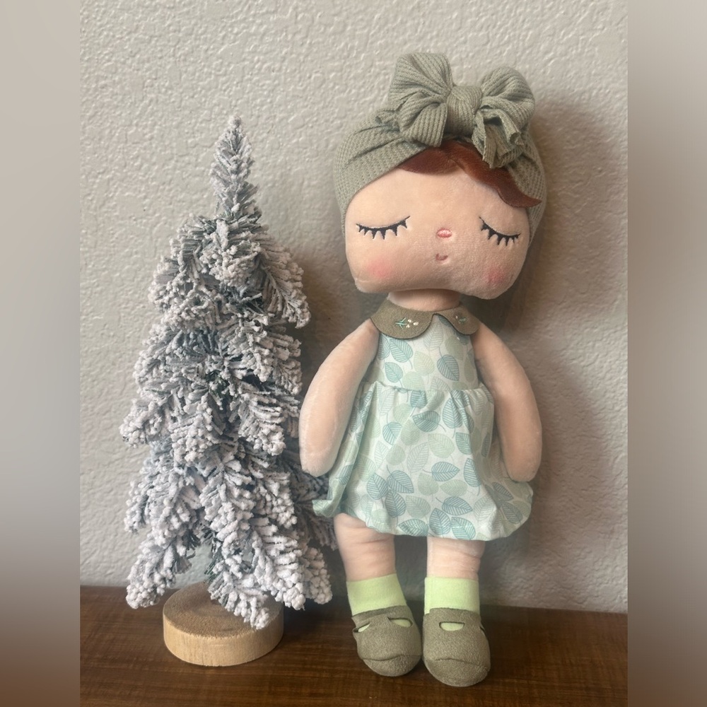 Sage Dolly